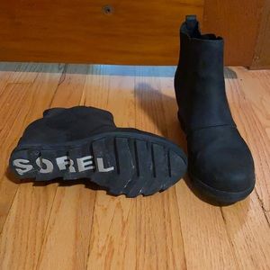 Sorel wedge boot